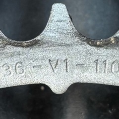 ﾛｰﾄﾞﾊﾞｲｸ、ｸﾛｽﾊﾞｲｸ❗️ボトムブラケット/クランクSET⭐️の画像