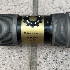 ﾛｰﾄﾞﾊﾞｲｸ、ｸﾛｽﾊﾞｲｸ❗️ボトムブラケット/クランクSET⭐️の画像