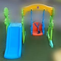 トイザらス　ブランコ　滑り台の画像