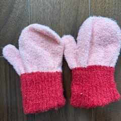 2歳3歳　ベビー防寒対策　帽子　手袋　マフラーの画像