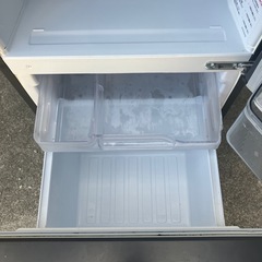 🉐冷蔵庫　三菱　146L🉐MITSUBISHI ミツビシ　ノンフロン冷凍冷蔵庫　MR-P15F 2020年製の画像