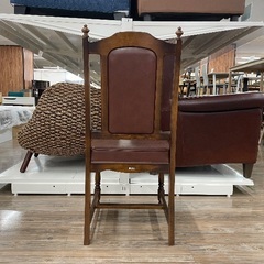 ダイニングチェアー karimoku の画像