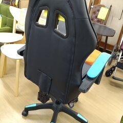 リユースのサカイ浦和店 【F202】ゲーミングチェア 水色の画像