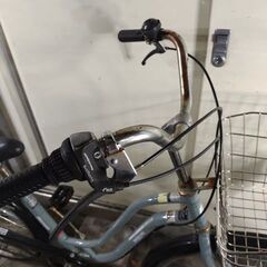 春日井市激安中古自転車オートライト変速付9800円展示即売価格　の画像