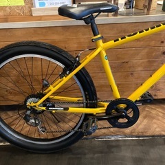 【11月3日まで延長！防犯登録無料SALE！チェーン新品！HUMMER】6段変速　26インチファットバイク　イエローの画像