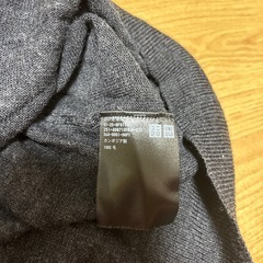 UNIQLO 薄ニットの画像