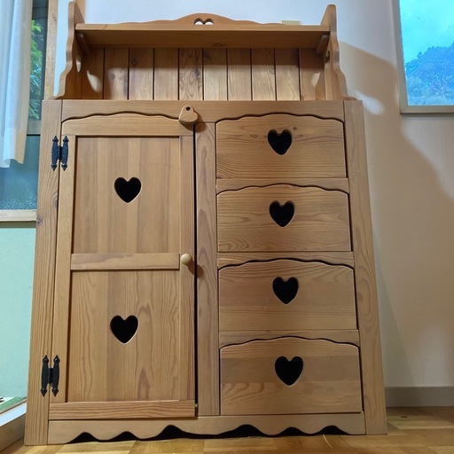 ハートくり抜きカントリー家具