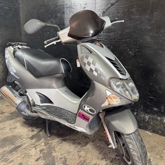 ★支払い総額4.8万円★関東圏内即日配送可能！キムコ　スーパー9 2スト水冷スクーター！前後ディスクブレーキ！！の画像