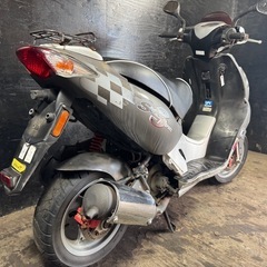 ★支払い総額4.8万円★関東圏内即日配送可能！キムコ　スーパー9 2スト水冷スクーター！前後ディスクブレーキ！！の画像