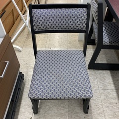 【ジモティー割引で最大15％OFF⭐️】ダイニングセット 椅子4脚付きの画像