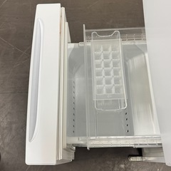 A1761🌟配送♻️設置🉑‼️2019年製156LYAMADA2ドア冷蔵庫YRZ-F15G1 🌟動作確認済⭕️保証付き✅の画像