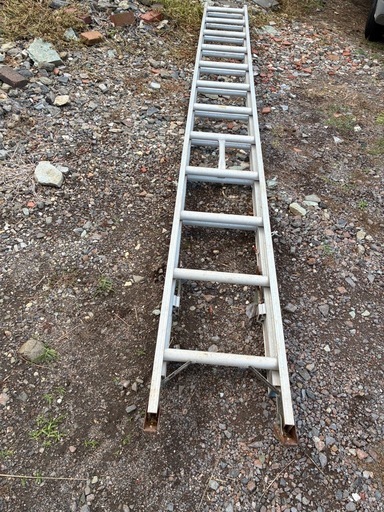 2段梯子