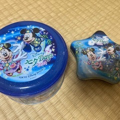 ディズニー USJ キティちゃん お菓子缶セットの画像