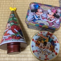 ディズニー USJ キティちゃん お菓子缶セットの画像