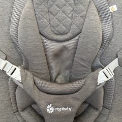 ほぼ新品　美品　エルゴベビー　ergobaby evolve バウンサー　の画像