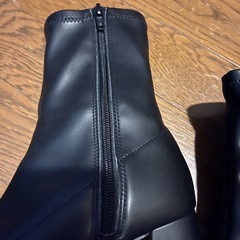 GU ウルトラストレッチヒールブーツ　Lの画像