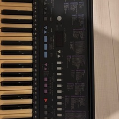 YAMAHA PSR-210キーボードの画像