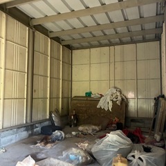 大型倉庫の画像