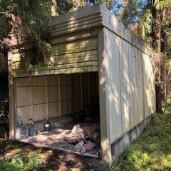 大型倉庫の画像