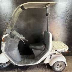 ★支払総額4.0万円★買取強化中！ まずはカンタン無料査定まで！ ホンダ ジャイロ2 白 TA02 人気のジャイロ！ 2ストのためオイル注ぎ足すだけ！ カスタムベースに♪の画像