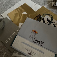 紙袋いろいろの画像