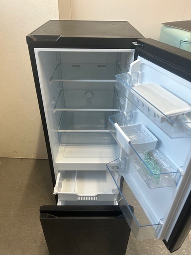 お買得☆美品☆ハイセンス☆2022年製☆2ドア☆160L☆ブラック色☆激安冷蔵庫☆