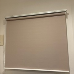 ロールカーテン美品の画像