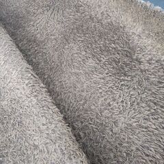 180×240の大型ラグマットの画像