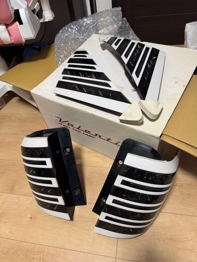 20アルファード　ヴェルファイア　ヴァレンティLEDテール