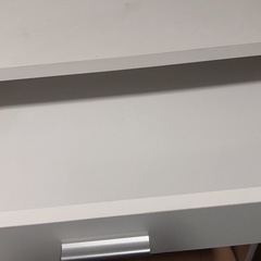 引き出し
付き机 白の画像