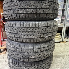 値下げ中古スタッドレスタイヤ の画像