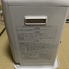 石油ファンヒーターの画像