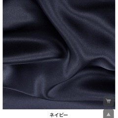 定価41万円　高級マットレス ダブルサイズ 美品　シーリーチタニウムコレクション 高級シルクのカバー付きの画像