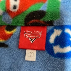 Disney カーズ　車プリント パジャマ 116-125cm 120サイズ　秋から冬用の画像