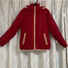 赤中綿ダウンジャケットの画像