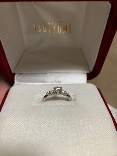 ダイヤモンドリング ブリリアント 0.316・0.18カラット