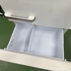 222 AQUA 大型冷蔵庫　355L 300L強　小型　家庭用　右開き　4ドア　ホワイトカラーの画像