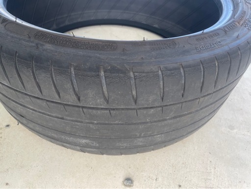 【値下げしました】225/40/zr18 ミシュラン