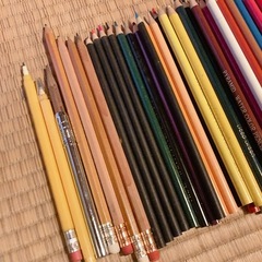 鉛筆 色鉛筆 まとめ売りの画像