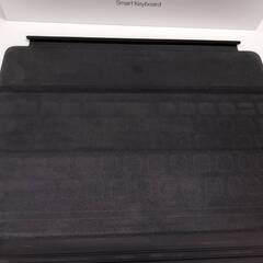 iPad Smart Keyboard/10.5インチ/A1829/日本語配列〈MX3L2J/A〉(iPad 第7.8.9世代、iPadAir 第3世代、iPadPro 10.5インチ)の画像