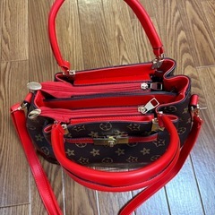 ショルダーバッグ＆長財布の画像