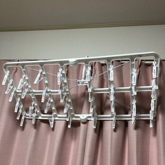 洗濯物ハンガー３つセットの画像