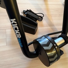 WAHOO (ワフー) KICKR SNAP スマートサイクルトレーナーの画像