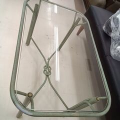 リユースのサカイ栃木店★ジモティ割あり★  テーブル くすみグリーン W81×D51.5×H43.5 クリーニング済み TC11401の画像