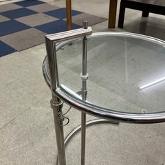 A2511-013 ガラス製 サイドテーブル 円卓 キズ汚れ有りの画像