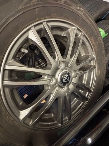 【12/25までの価格！！】【スタッドレス用に!!!早い者勝ち！】カローラフィールダー、アクア、ノート、デミオなど (185/65R15)中古ホイール