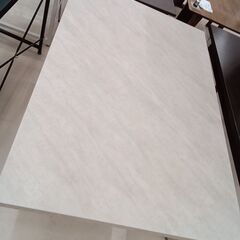 リユースのサカイ栃木店★ジモティ割あり★  昇降テーブル グレー×ブラック W120×D80×H25.5～71 クリーニング済み TC11405の画像