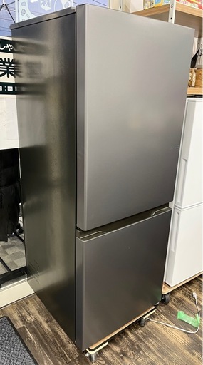 【中古品】2025年製 アクア(AQUA) AQR-20R-DS ダークシルバー SIMPLE+ 2ドア冷蔵庫 右開き 201L キッチン家電 ファミリー向け