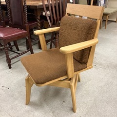 A2511-014 回転式 ダイニングチェア キズ汚れ有りの画像