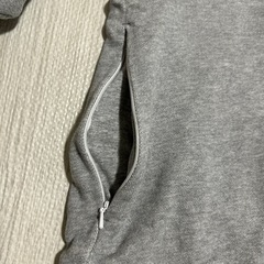 adidas トレーナーの画像